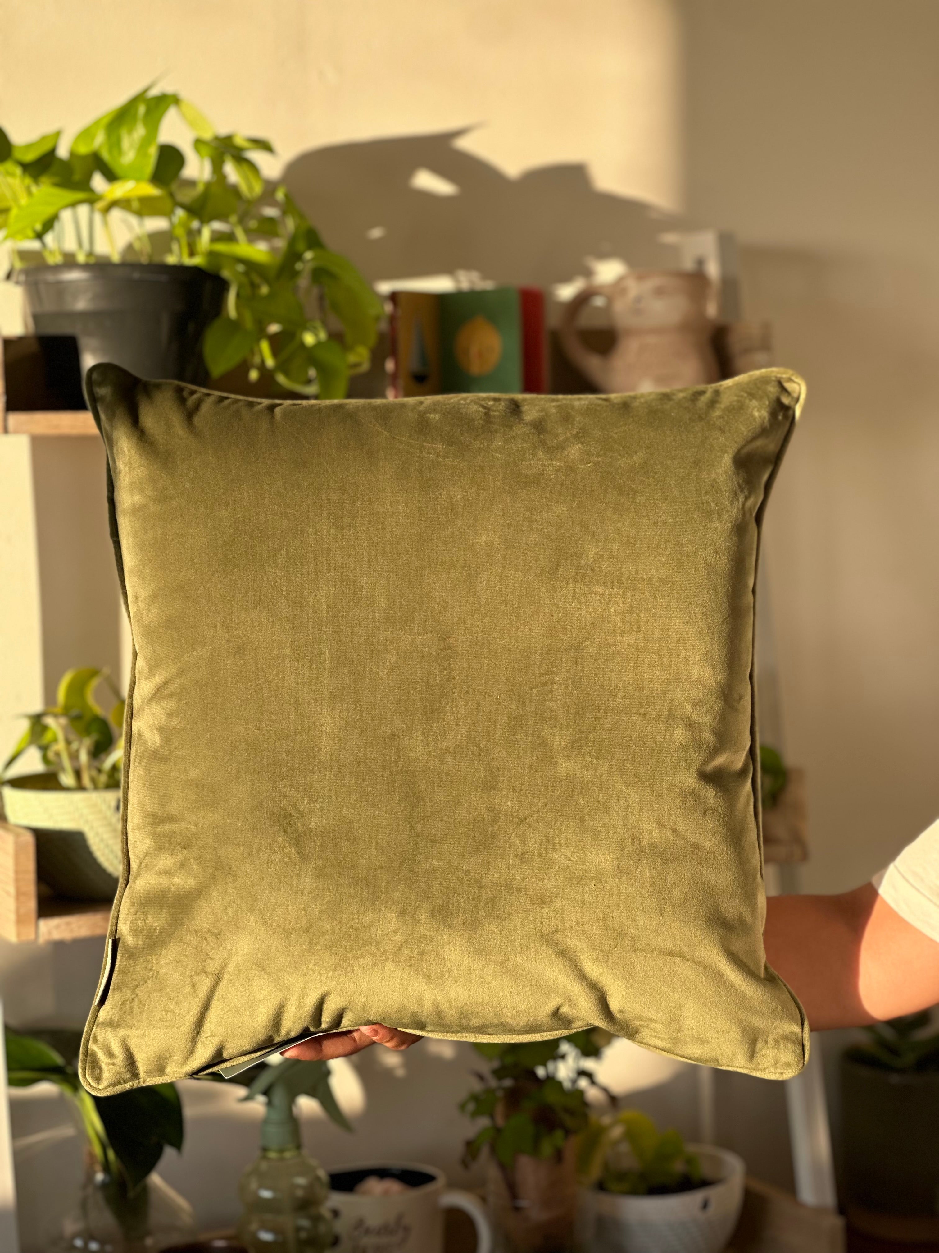 Pumpkin Spice Tufted Velvet Cushion