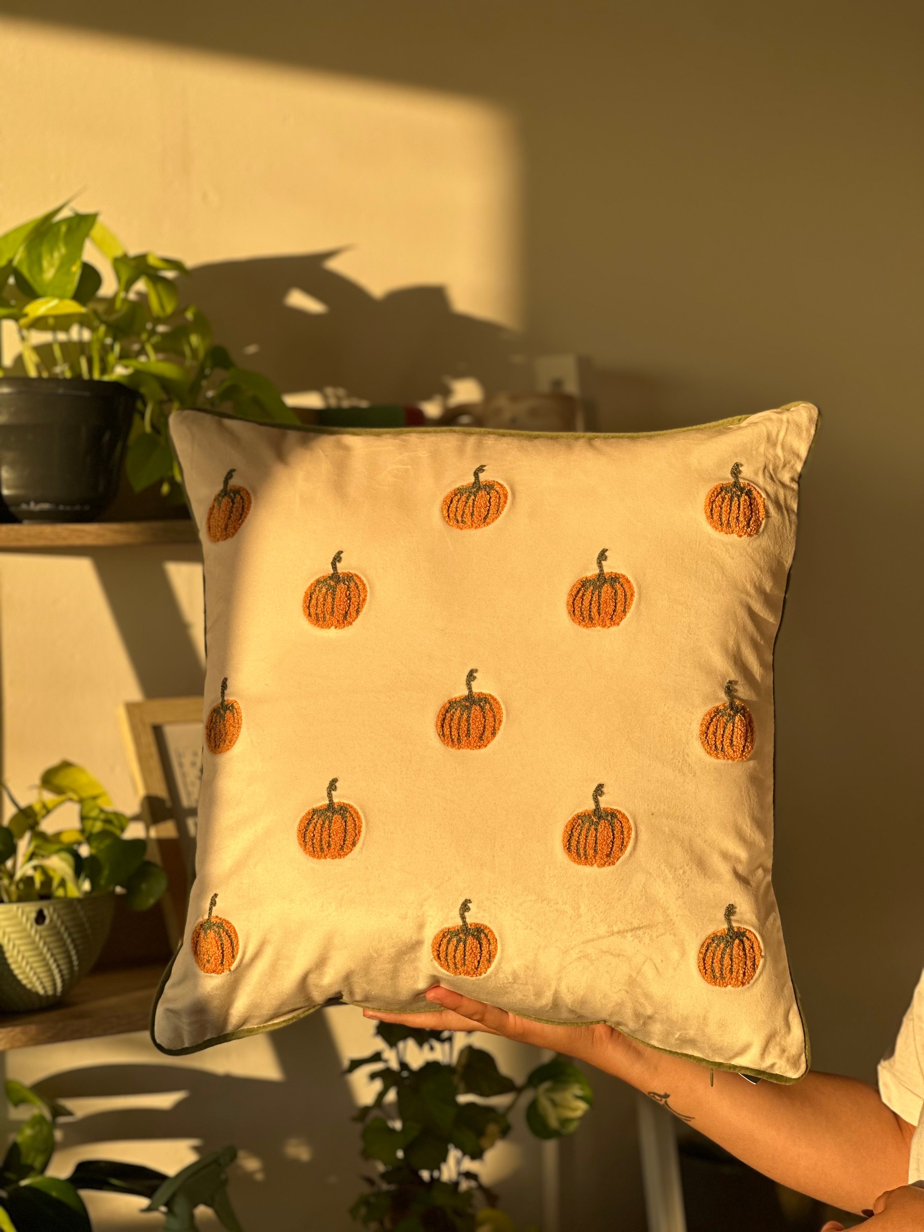 Pumpkin Spice Tufted Velvet Cushion