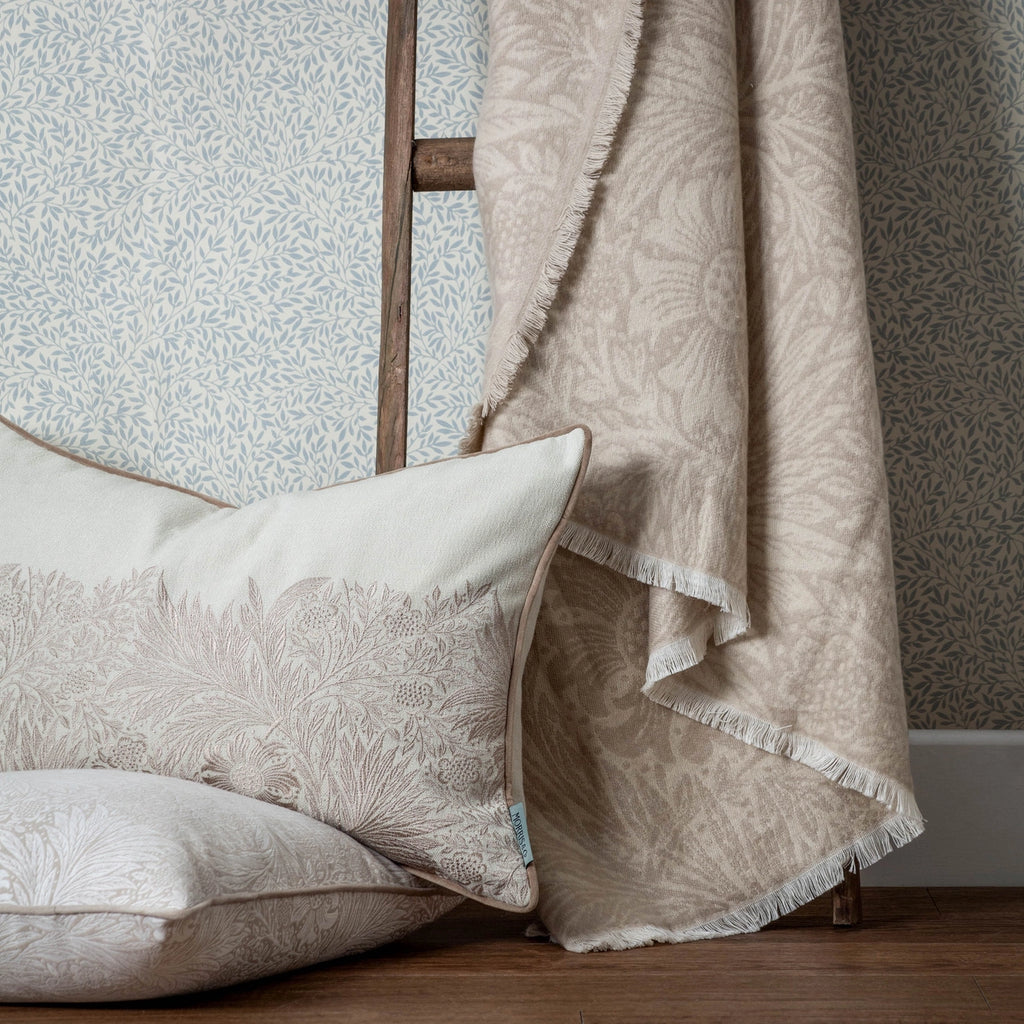 Jacquard Throw Stone - Ivory