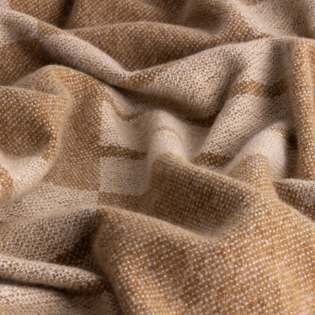 Harlech Woven Reversible Throw Biscuit